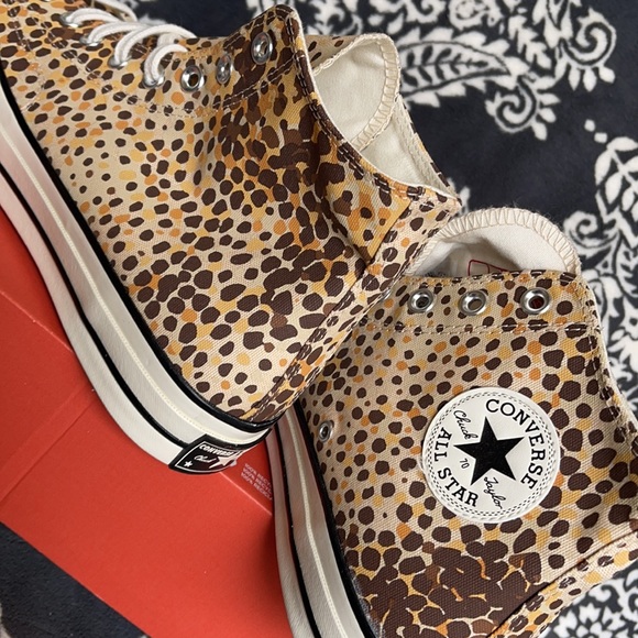 Converse Chuck Taylor 70 Hi Light Twine/Ale Brown/Egret MEN`S - Picture 15 of 16